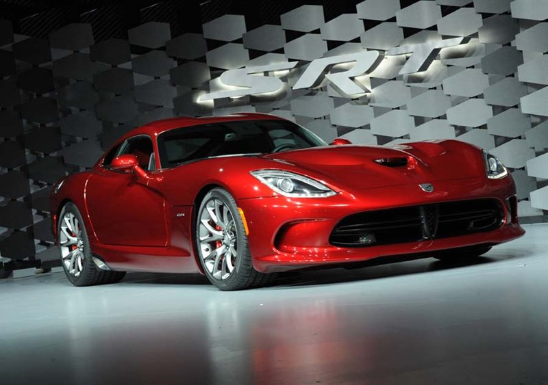 Dodge SRT Viper 2013: Μια οχιά με φιλανθρωπικούς σκοπούς