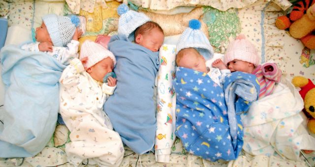 Δωρητής σπέρματος στη Βρετανία «απέκτησε εκατοντάδες παιδιά»