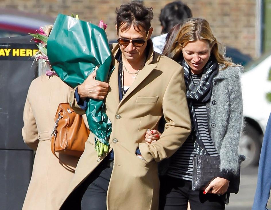 Kate Moss και Jamie Hince στη νέα τους γειτονιά