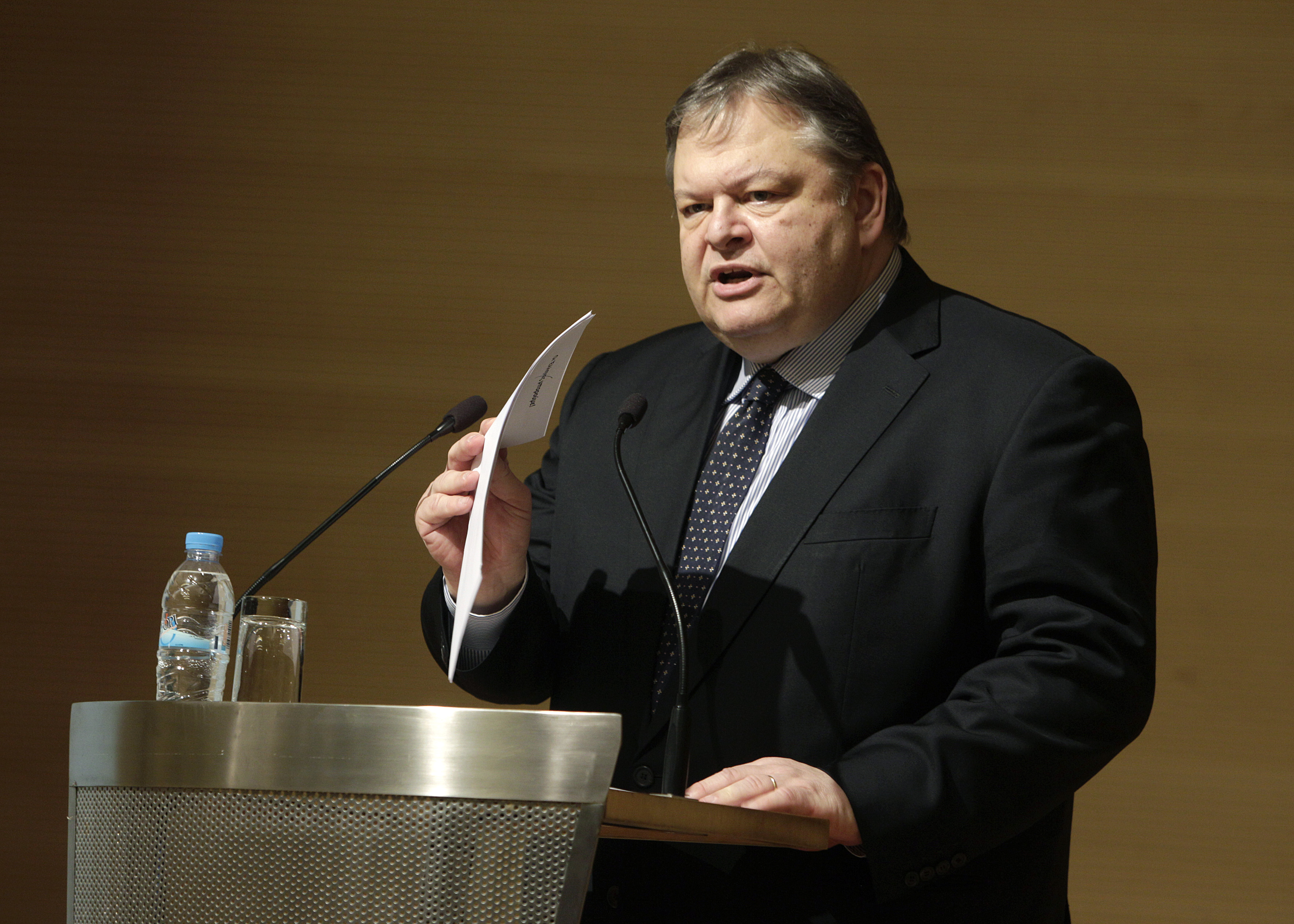 Οι ψευδεπίγραφες εκλογές τελείωσαν για το ΠΑΣΟΚ, δήλωσε ο Ευ.Βενιζέλος