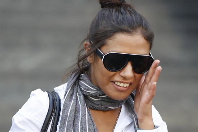 «Στρίπερ ντυμένες καλόγριες» εμφανίζονταν στα «μπούνγκα μπούνγκα» κατέθεσε χορεύτρια