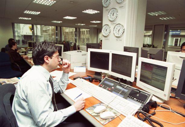 Με επιτόκιο 4,20% άντλησε ο ΟΔΔΗΧ 1,625 δισ. ευρώ από τα τρίμηνα έντοκα γραμμάτια