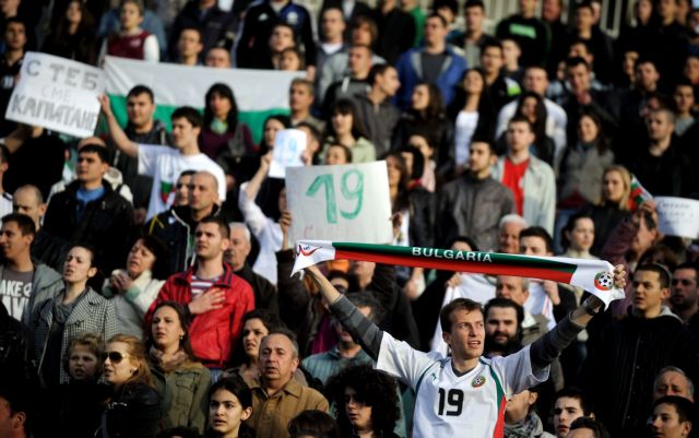 Χιλιάδες Βούλγαροι στο πλευρό του Πετρόφ