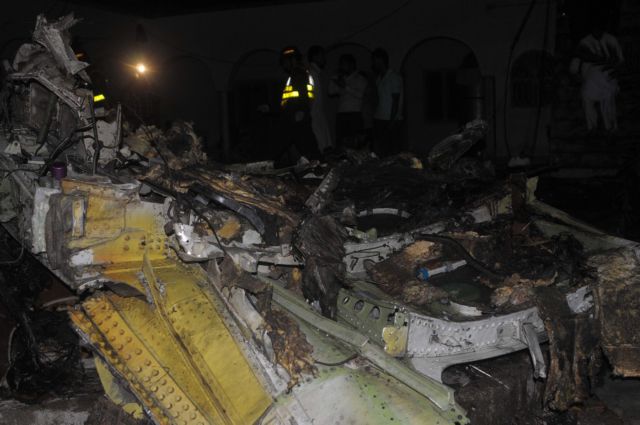 Συντριβή αεροσκάφους με 127 επιβαίνοντες κοντά στο Ισλαμαμπάντ