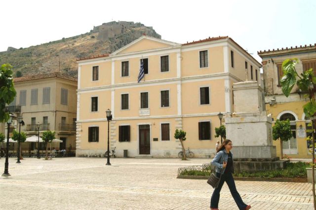 Νέος δήμαρχος Ναυπλιέων ο Δημήτρης Κωστούρος