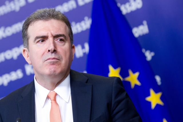 Δίωξη ιδιοκτητών ακινήτων όπου διαμένουν παράνομοι μετανάστες προανήγγειλε ο Μ.Χρυσοχοΐδης