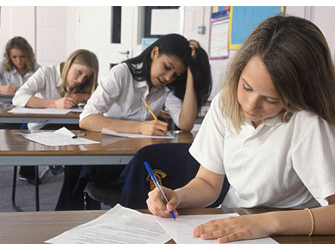 Ενημερωθείτε για την διαδικασία υποβολής των αιτήσεων-δηλώσεων υποψηφιότητας στις Πανελλαδικές Εξετάσεις του 2012