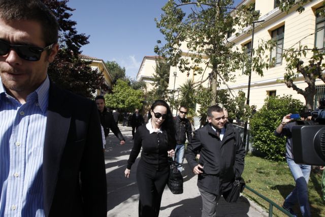 Αίτημα εξαίρεσης του ανακριτή υπέβαλε η σύζυγος του Άκη Τσοχατζόπουλου