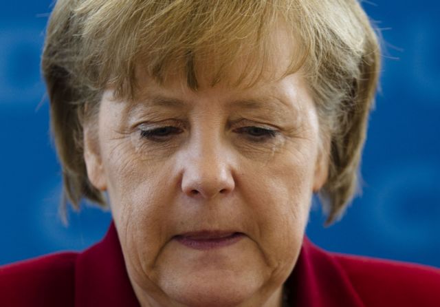 «Όχι» στην επαναδιαπραγμάτευση του Δημοσιονομικού Συμφώνου λέει η Μέρκελ