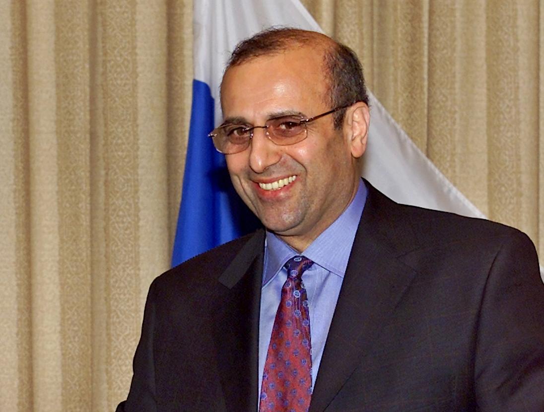 Ο Ρώσος μεγιστάνας Γιουσούφοβ «μιλάει» με Γιαννακόπουλους