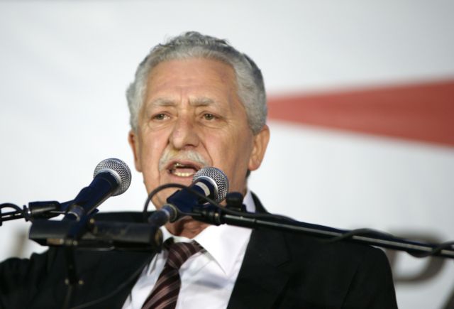 Εμείς δεν θα αποζητήσουμε τις «4-5 ψήφους του κ. Καμμένου» δήλωσε ο Φ.Κουβέλης