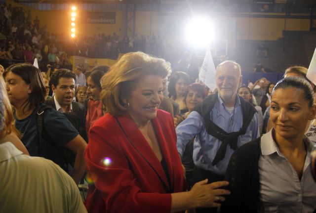 Ισχυρή Κοινωνική Συμφωνία για ανάχωμα στο μνημόνιο ζητά η Λούκα Κατσέλη