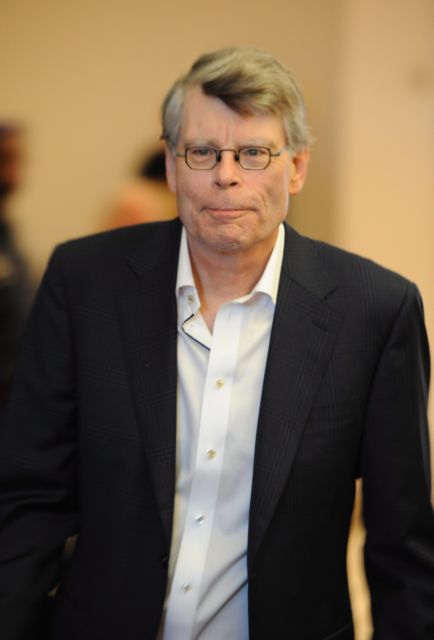 «Είμαι πλούσιος, φορολογήστε με» λέει ο συγγραφέας Στίβεν Κινγκ