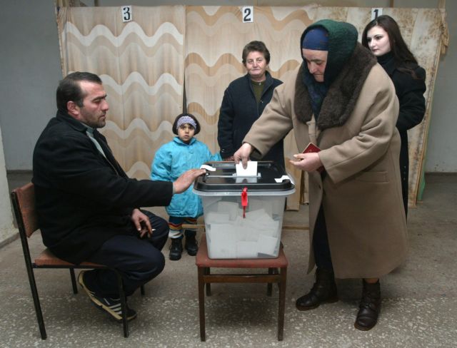 Στις κάλπες (και) οι Αρμένιοι την Κυριακή για την ανάδειξη νέας Βουλής