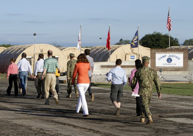 Ενώπιον στρατοδικείου οι πέντε κατηγορούμενοι για τις επιθέσεις της 11ης Σεπτεμβρίου