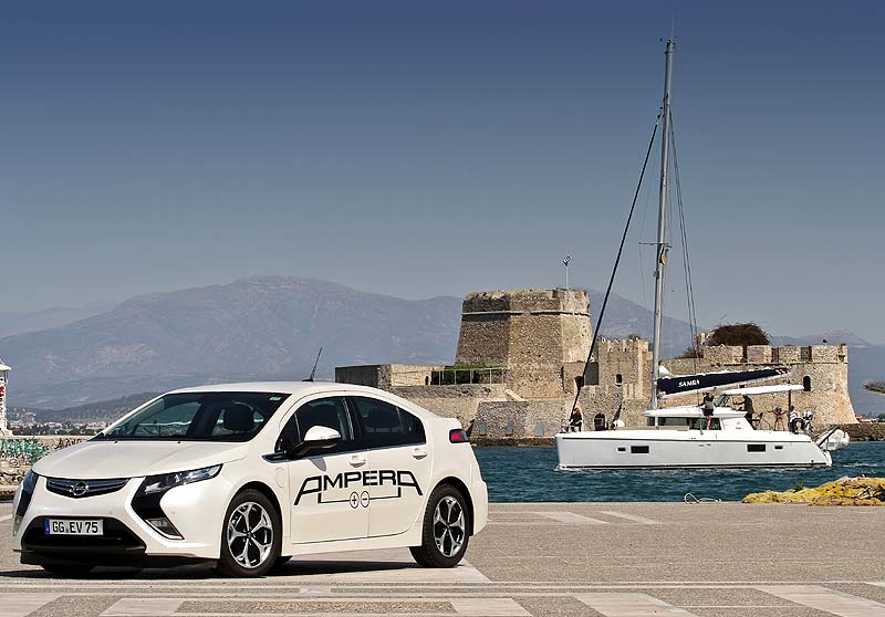 Opel Ampera: Ταξίδι στο μέλλον