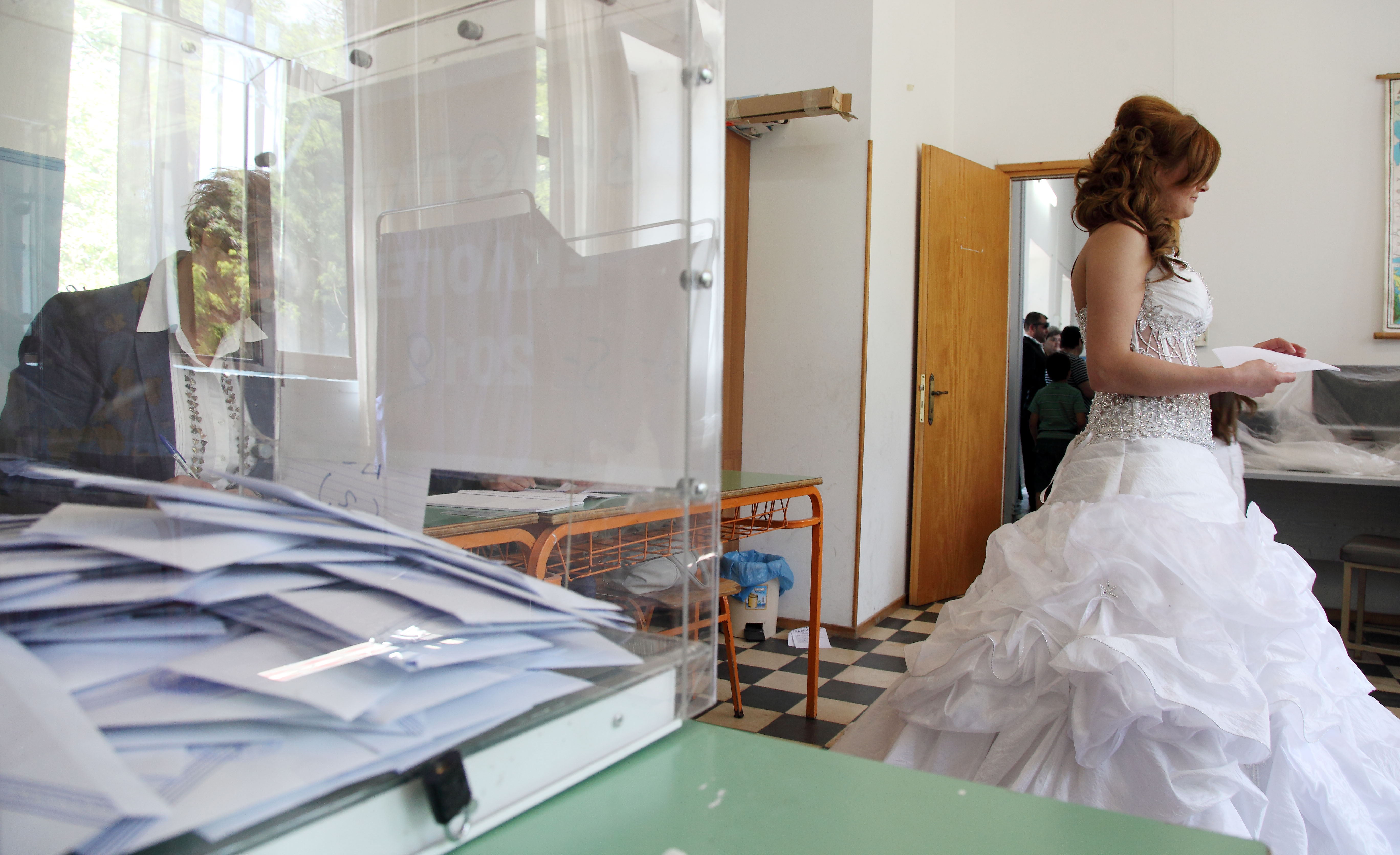 ΝΔ και ΣΥΡΙΖΑ έσπασαν το φράγμα του 1 εκατομμυρίου ψήφων έκαστος