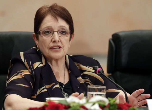 Δεν υπάρχουν περιθώρια συνεννόησης, απάντησε στον Τσίπρα η Αλέκα Παπαρήγα