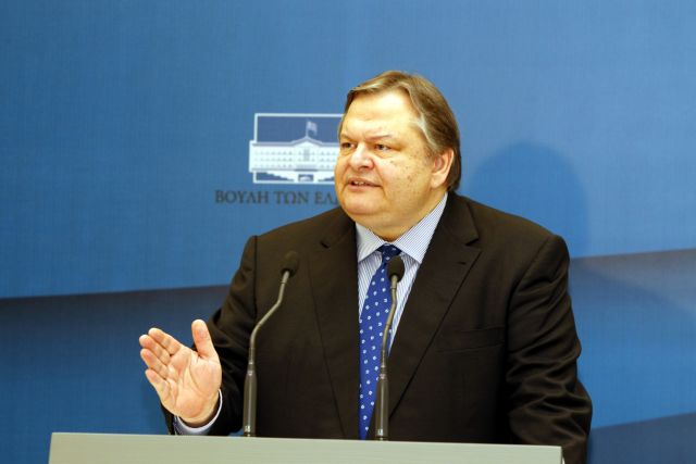 «Ουσιαστική συνάντηση» με τον Αλ.Τσίπρα προανήγγειλε ο Ευ.Βενιζέλος