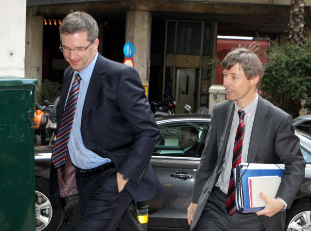 Αναβάλλεται η επίσκεψη της τρόικας εν αναμονή των πολιτικών εξελίξεων