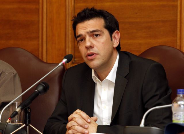 Δεν προβλέπεται βάσει πρωτοκόλλου συνάντηση με τον Ολάντ, η απάντηση του Παρισιού στον Τσίπρα