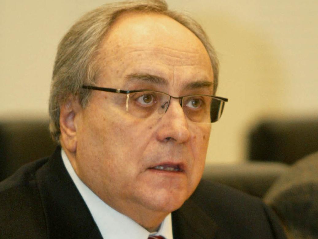 Απορρίπτει ο Ν.Κωνσταντόπουλος τα σενάρια να αναλάβει την πρωθυπουργία σε κυβέρνηση συνεργασίας