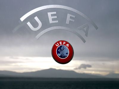 Χαλαρώνει τις ποινές η UEFA, «σωσίβιο» για ΑΕΚ, ΠΑΟ και ΠΑΟΚ