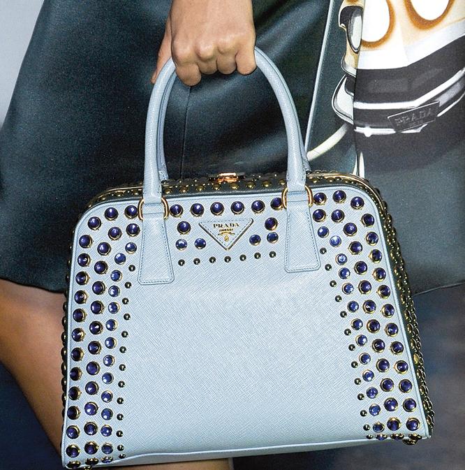 Η σημασία της Lady Bag