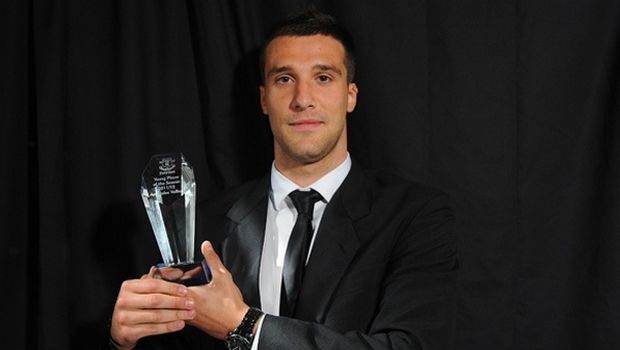 Ο Βέλλιος καλύτερος νέος παίκτης της Έβερτον