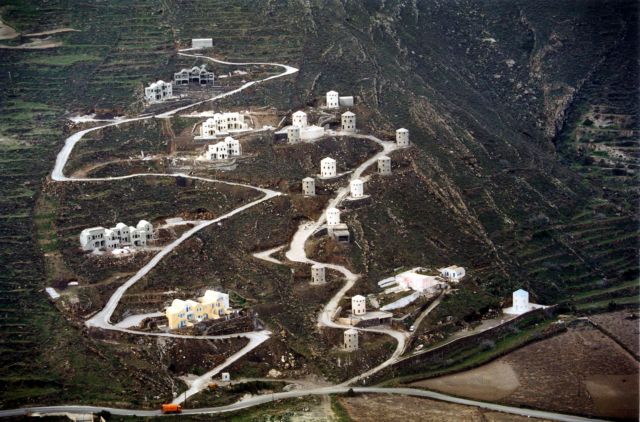 Ξεκινούν οι διαδικασίες για την κατεδάφιση αυθαιρέτων στη Μύκονο