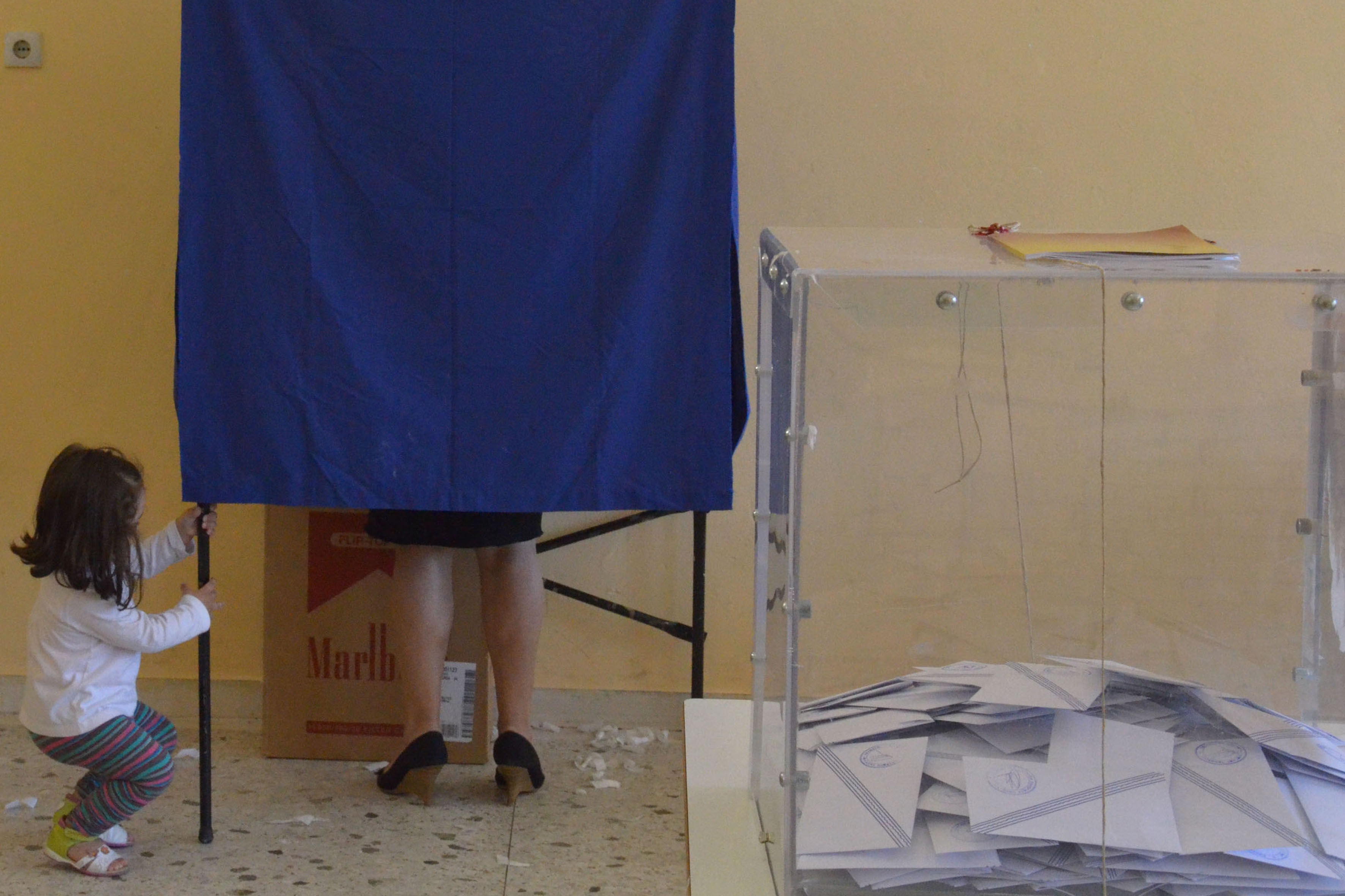 Πρώτο κόμμα ο ΣΥΡΙΖΑ σε μια ακόμη δημοσκόπηση