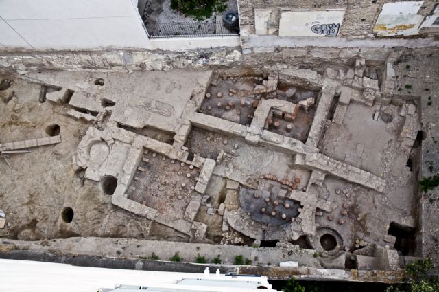 Αρχαία λουτρά βρέθηκαν δίπλα στην Ακρόπολη