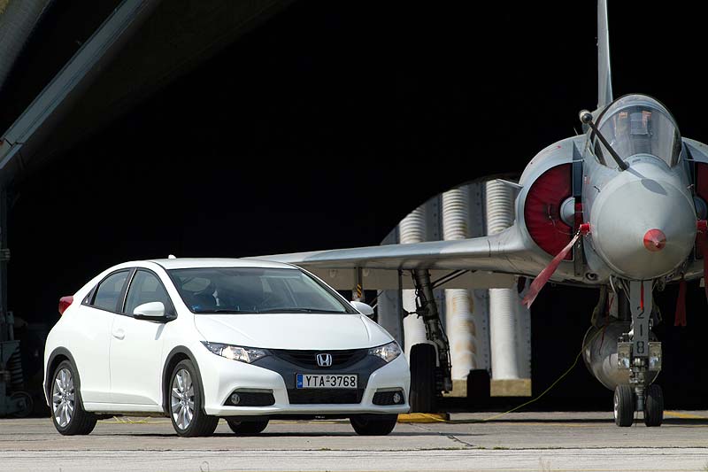 Honda Civic 1.4 i-VTEC 2012: Παραδοσιακή δύναμη