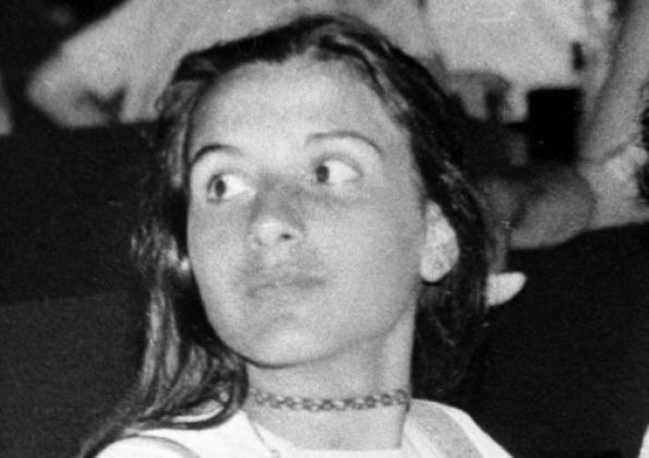 Άνοιγμα τάφου αποκαλύπτει ανθρώπινα οστά κοντά στη σορό Ιταλού μαφιόζου