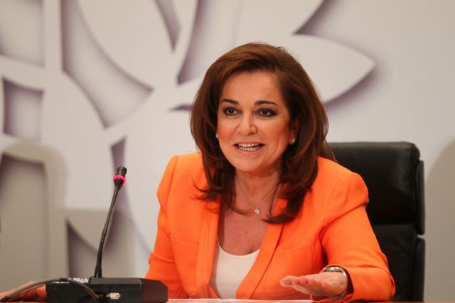 Τη συγκρότηση φιλοευρωπαϊκού μετώπου ζητά η Ντόρα Μπακογιάννη