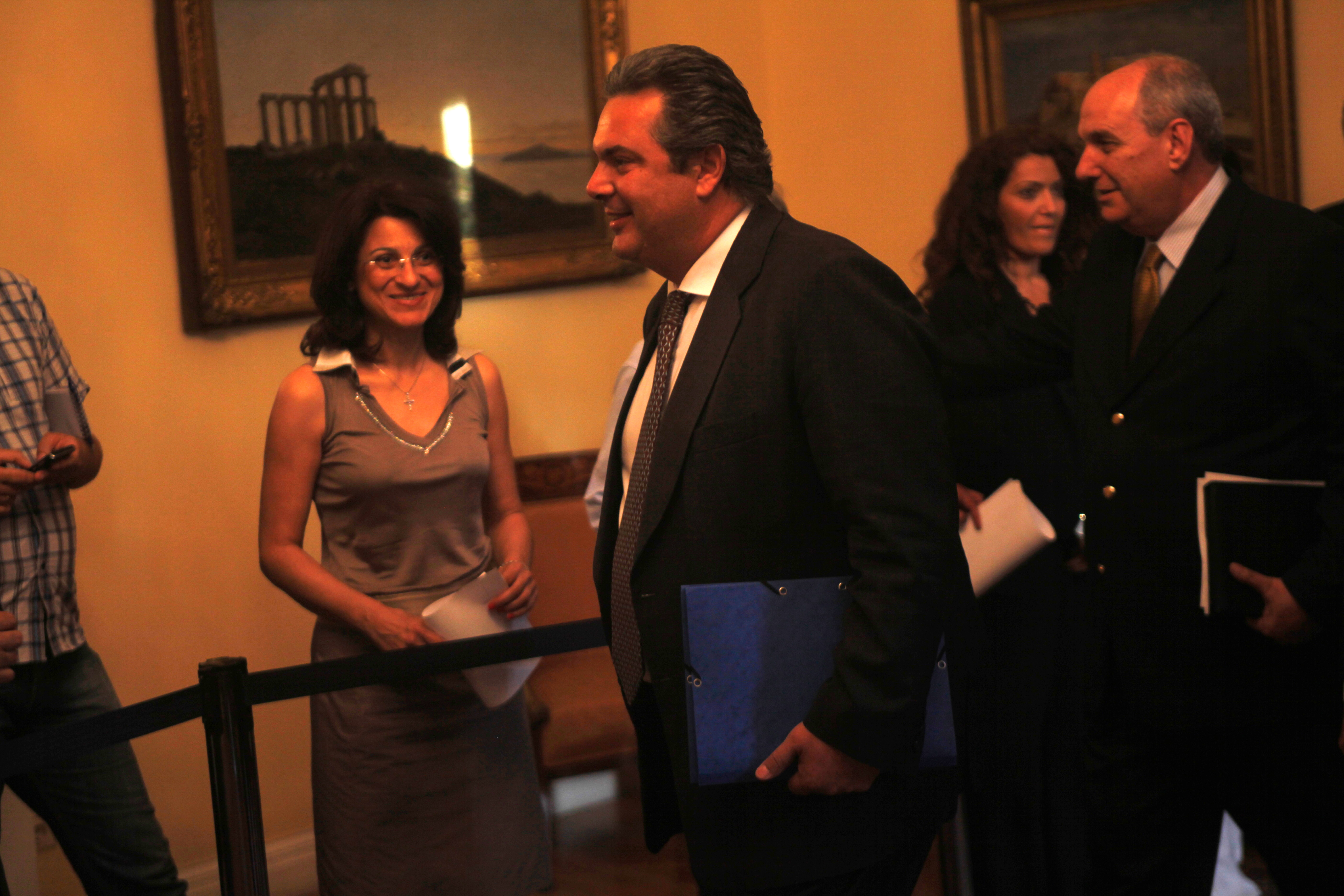 Τέτοιο χαρτί δεν το αναγνωρίζουμε, λέει ο Τέρενς Κουίκ για το ορφανό non paper