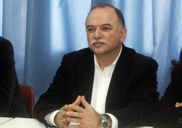 Ο Αλ.Αλαβάνος έχει γίνει υποστηρικτής της δραχμής, απαντά ο Δ.Παπαδημούλης