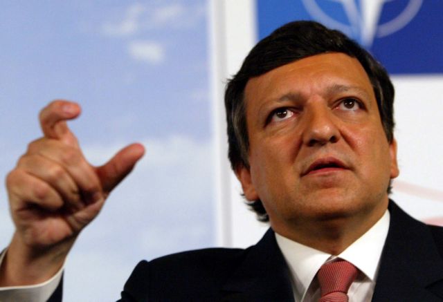 Οι Έλληνες να ψηφίσουν γνωρίζοντας τις συνέπειες της ψήφου τους, λέει ο Μπαρόζο