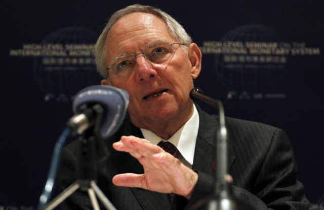 Οι Έλληνες θα επιλέξουν μεταξύ ευρώ ή δραχμής, λέει ο Σόιμπλε για τις εκλογές του Ιουνίου