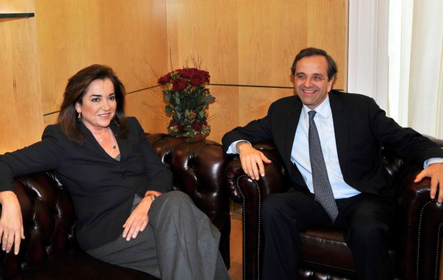 «Κλειδωμένη» η συμφωνία επιστροφής της Ντόρας Μπακογιάννη στη ΝΔ