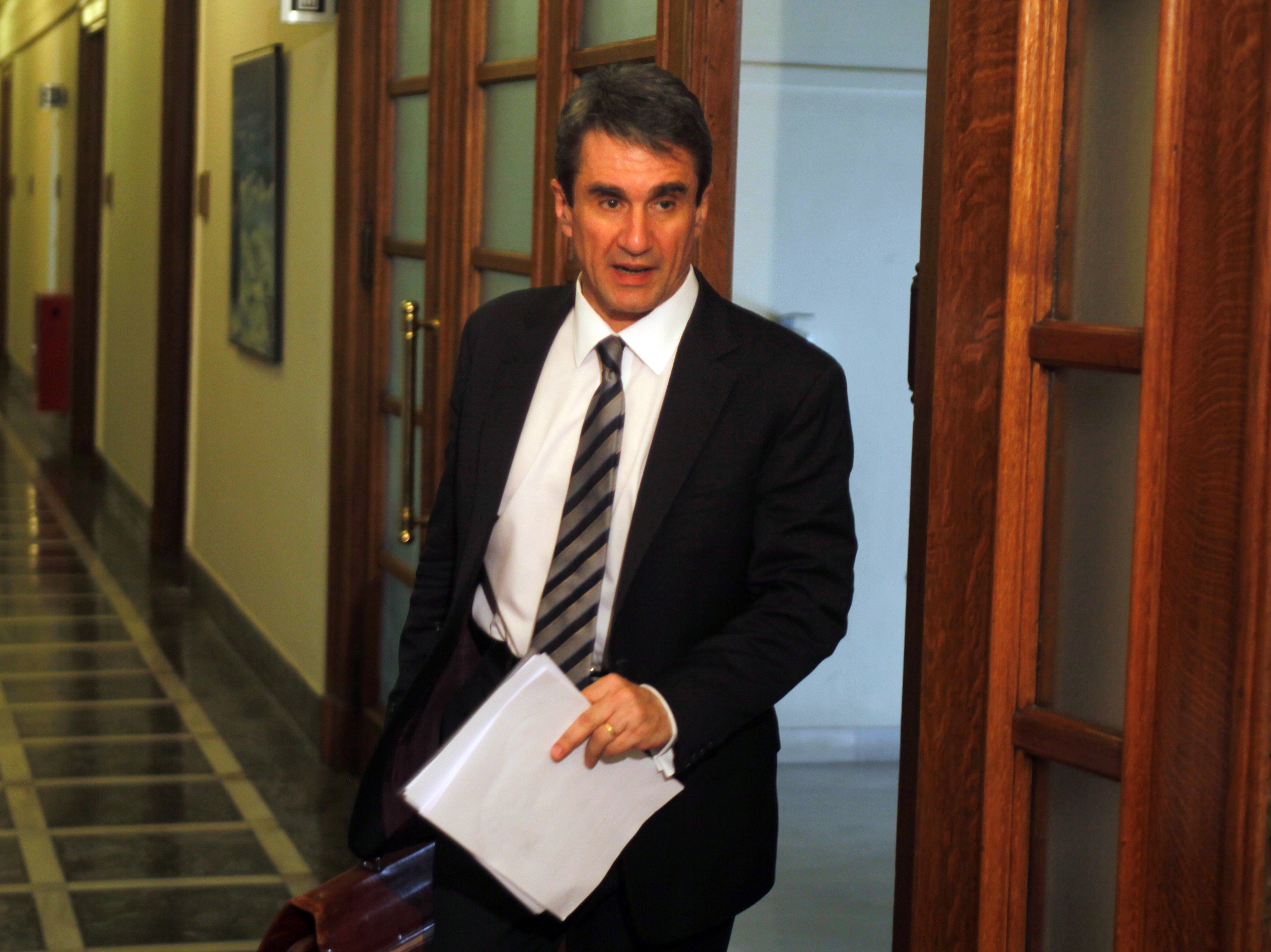 Προσέγγιση του ΠΑΣΟΚ με ΔΗΜΑΡ και Οικολόγους ζητεί ο Ανδρέας Λοβέρδος