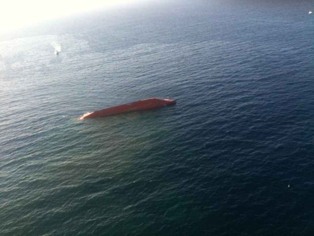 Άκαρπες οι έρευνες για τους τρεις αγνοούμενους μετά το ναυάγιο στη Ζάκυνθο