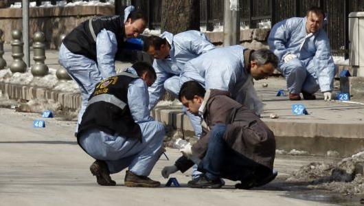 Νεκροί δύο αστυνομικοί σε επίθεση αυτοκτονίας στην κεντρική Τουρκία