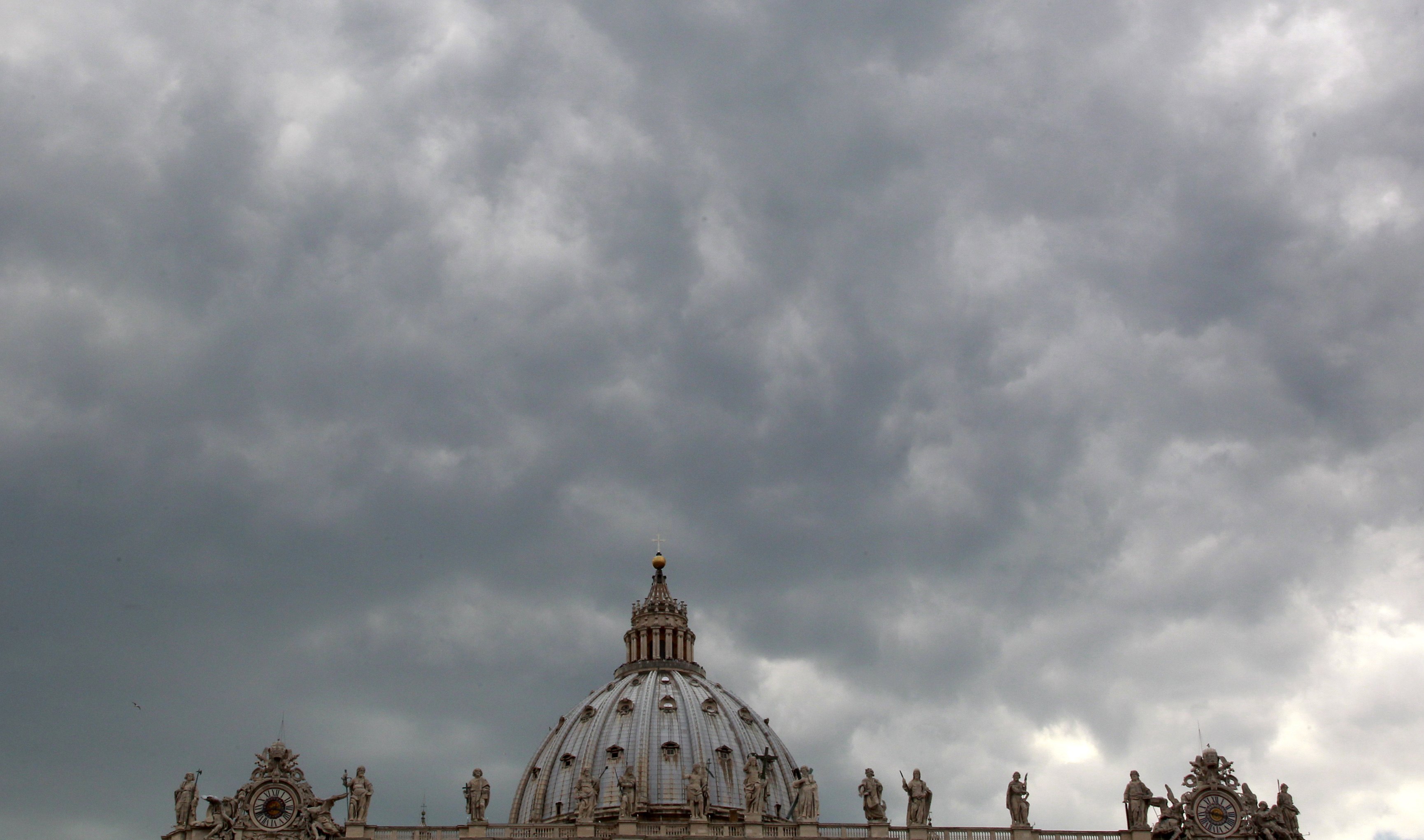 Οδυνηρές οι αποκαλύψεις για τις διαρροές αλλά να λάμψει η αλήθεια ζητά το Βατικανό