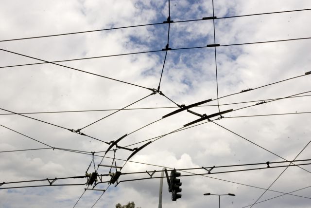 Χειρόφρενο στα τρόλεϊ από τις 12:00 έως τις 17:00