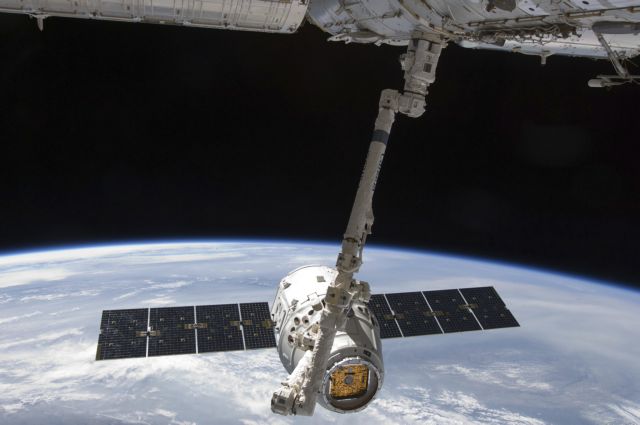 Με προσθαλάσσωση στον Ειρηνικό ολοκληρώθηκε η πρώτη εμπορική αποστολή στον ISS