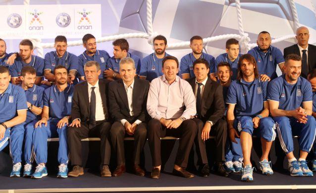 Ατομικό ο «Τόρο», αναχώρηση και αισιοδοξία για το Euro