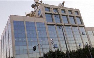 Επίθεση με μολότοφ στα γραφεία του Σκάι στο Νέο Φάληρο