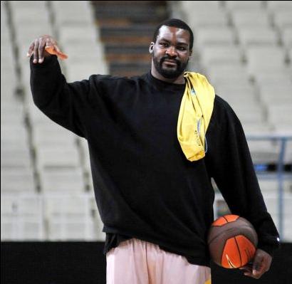 Ελεύθερο άφησε η Μακάμπι τον Σχορτσανίτη