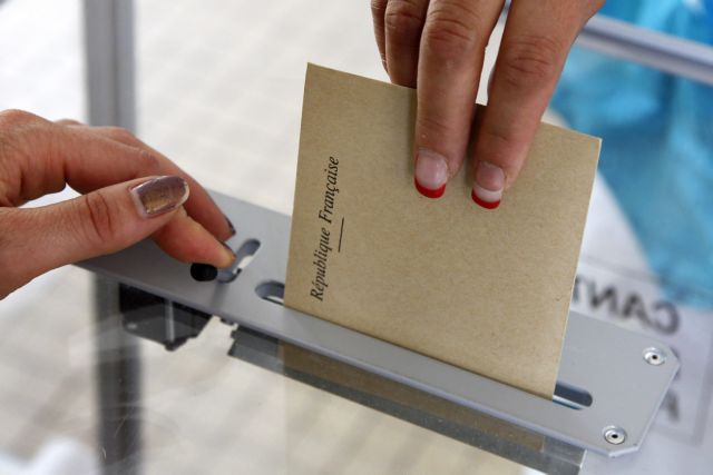 Στις κάλπες οι Γάλλοι για την ανάδειξη νέας Εθνοσυνέλευσης